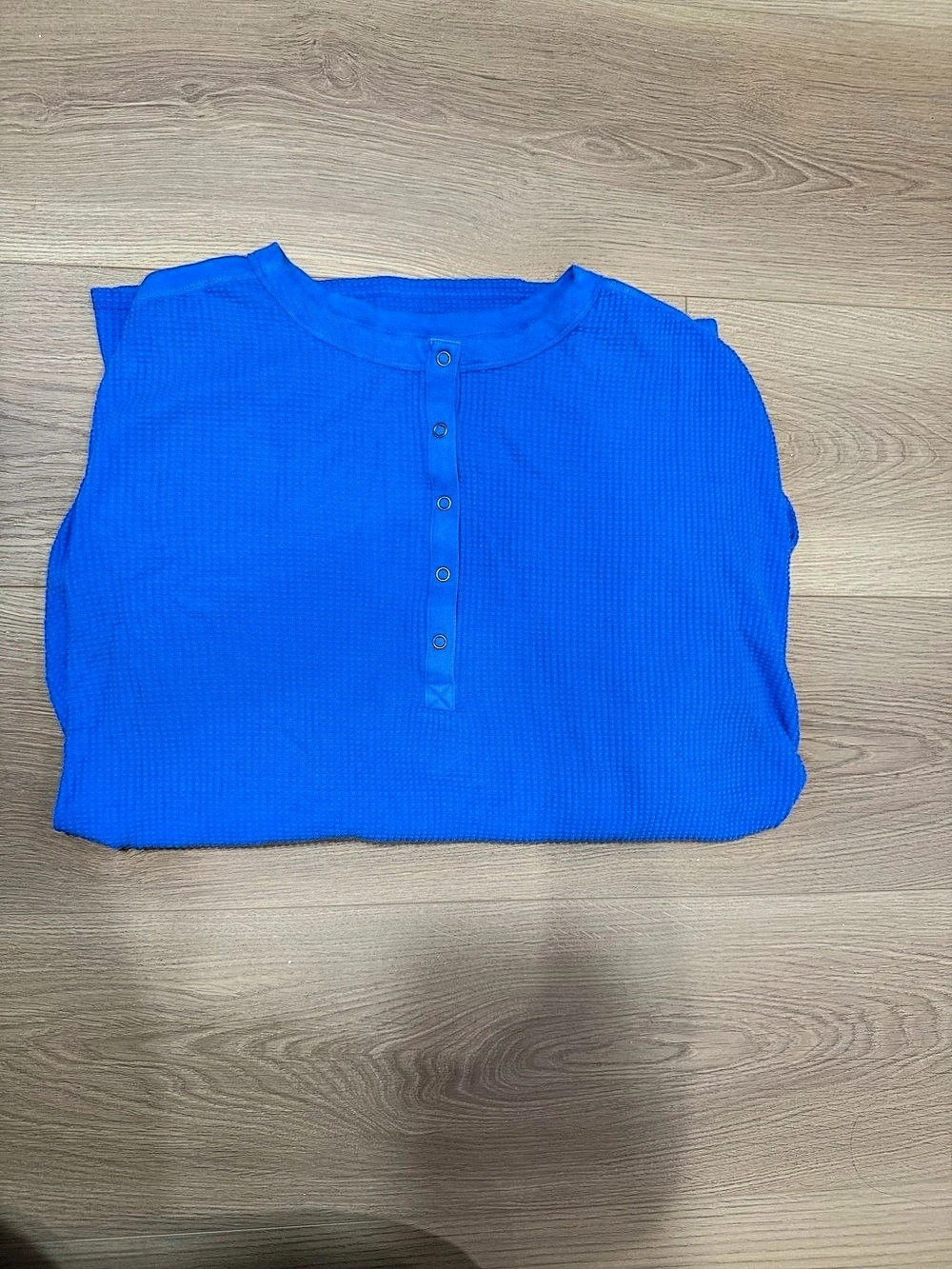 OFFLINE by Aerie Wow! Waffle Henley